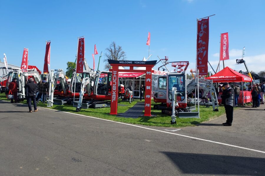 takeuchi exhibition stand with toro gate at front