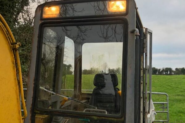 old takeuchi tb025 digger painted yellow with lights on