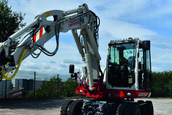 tb395w cabin with dozer blade