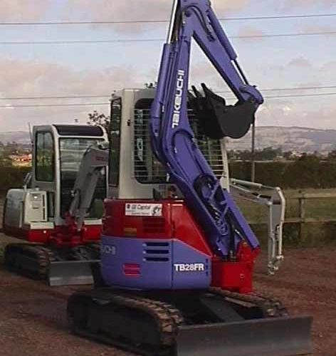 oldest working Takeuchi digger TB28FR digger short tail excavator